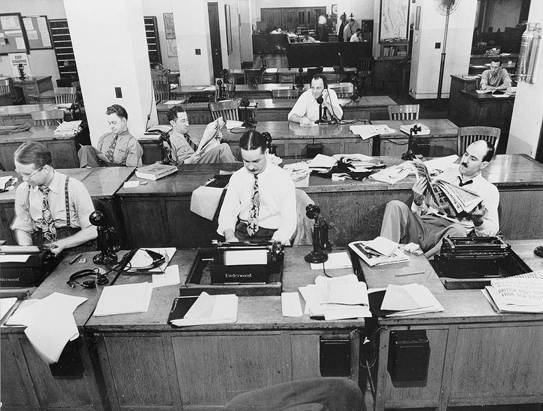 The_New_York_Times_newsroom_1942